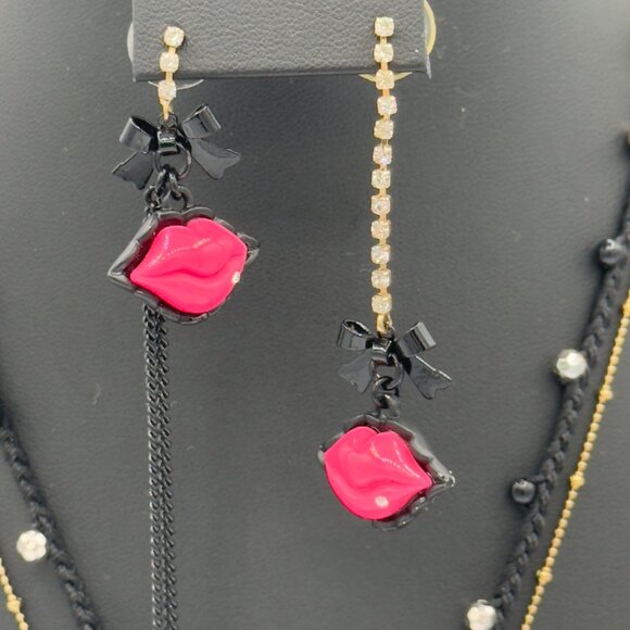 Betsey Johnson Lips First Date Hot Pink Necklace Earrings Set Statement - Picture 2 of 16